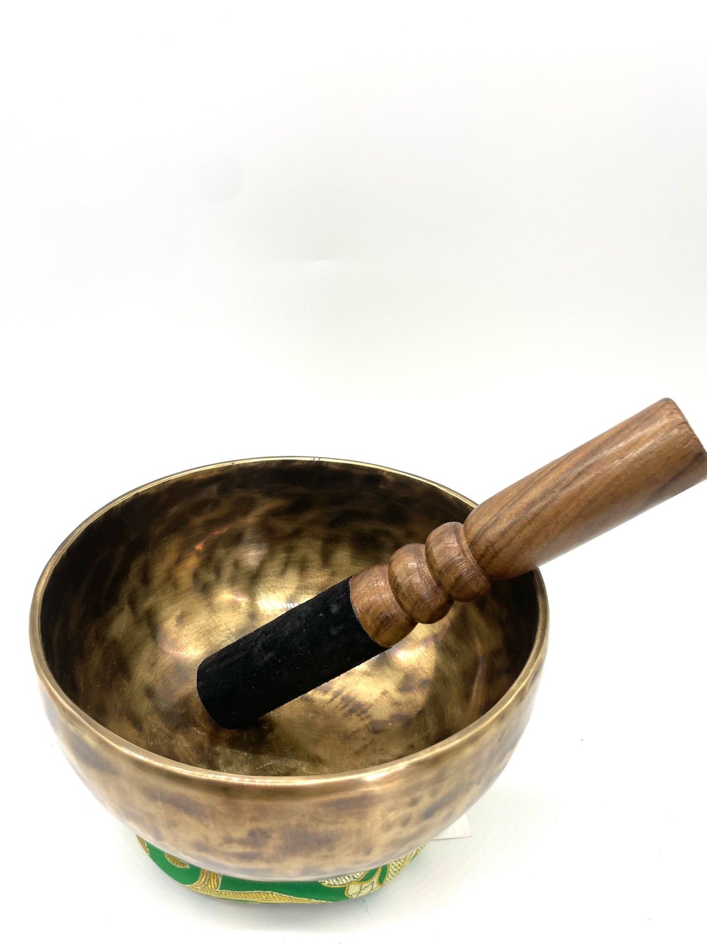 Singing Bowl ( Himalayan Healing Bowl )- Base Note E (336 Hz)